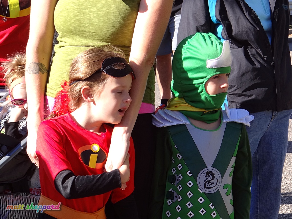 United Way Super Hero 5K walk/run - photos by Matt Sheppard for CSiNewsNOW.com